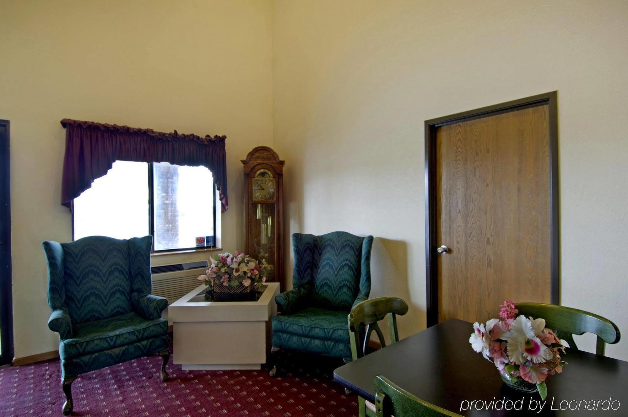 Quality Inn Streetsboro Ruang foto